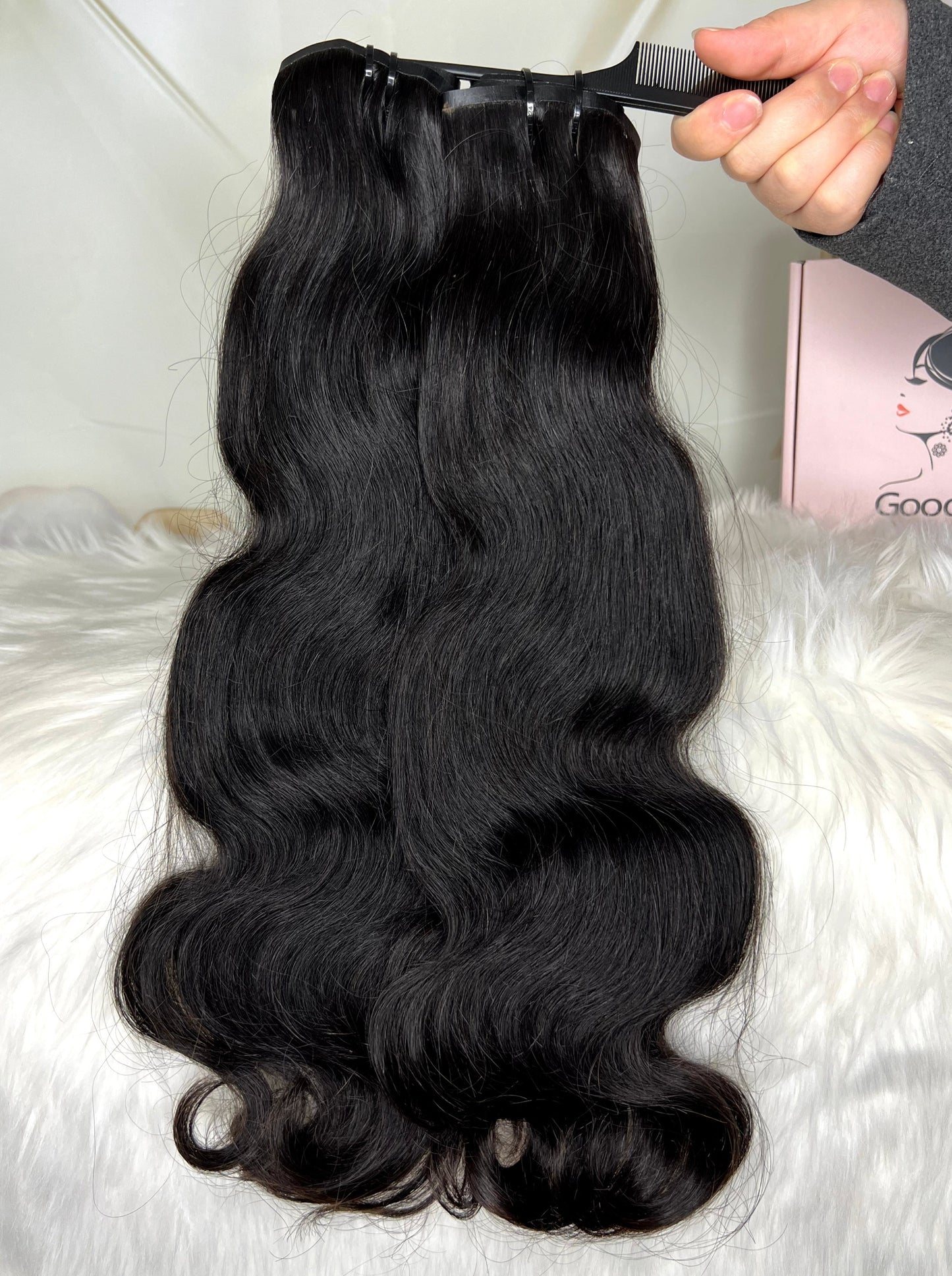 Seamless Clip-in Hair Extension